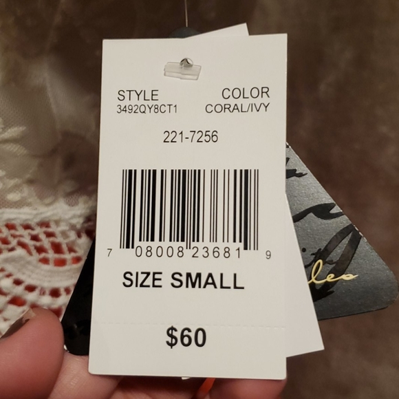 NWT City Triangles Coral Dress Junior's Small New - Picture 4 of 7